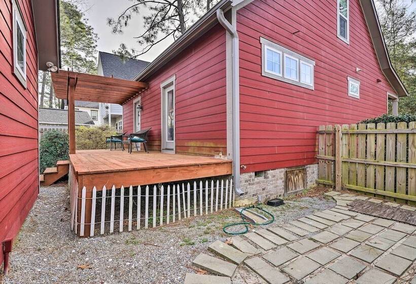 Cozy Southern Pines Retreat 1 Mi To Downtown!