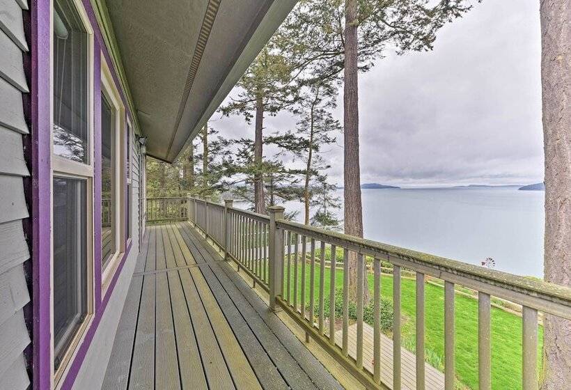 Custom Guemes Home W/ Spectacular Water Views!