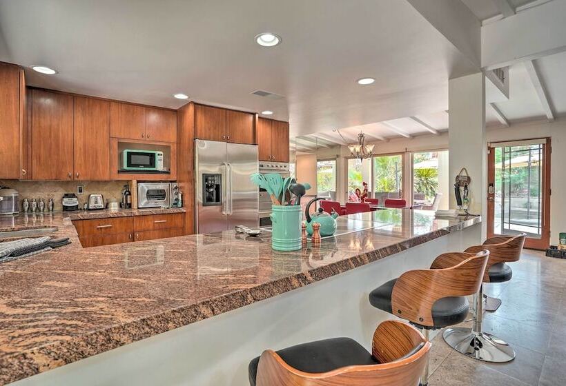 Palm Desert Oasis W/ Pool & Spa, Near Golfing