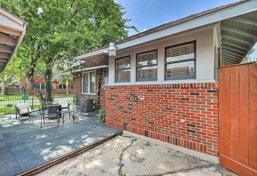 Elegant Houston Retreat < 2 Mi To Downtown!