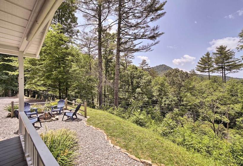 Enchanting Bryson City Cottage W/ Mtn Views!