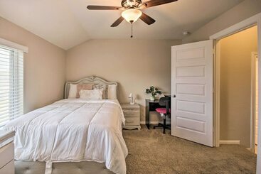 Exquisite Katy Retreat W/ Yard + Theater Room!