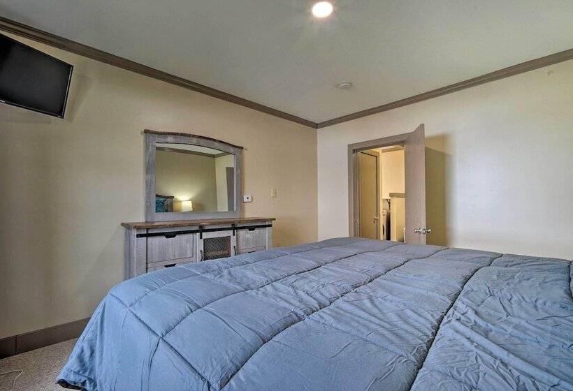 Family Friendly Retreat < 1 Mi To Lake George