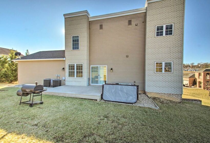 Harrisonburg Retreat W/ Hot Tub ~ 2 Mi To Jmu