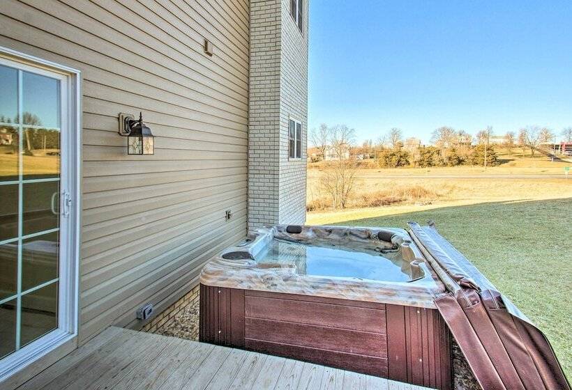Harrisonburg Retreat W/ Hot Tub ~ 2 Mi To Jmu