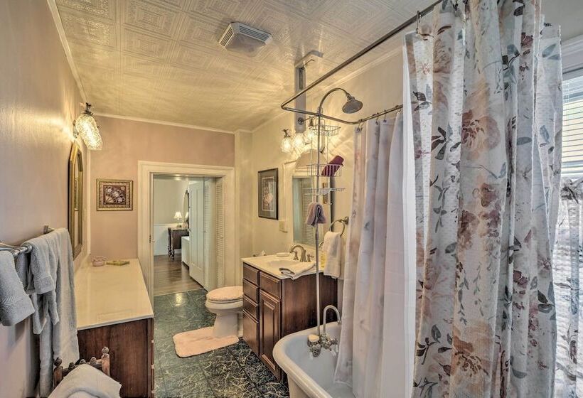 Historic West Virginia Home Built In 1854!