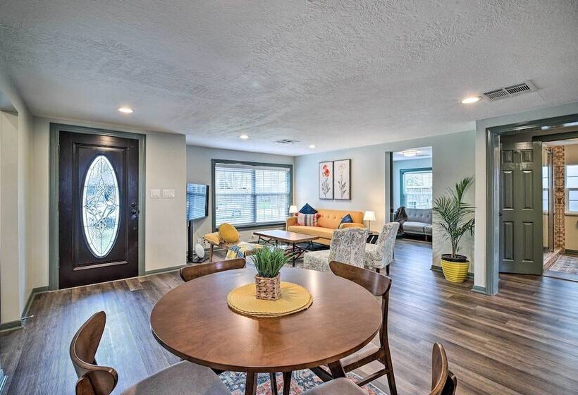Houston Heights Bungalow   6 Mi To Downtown!