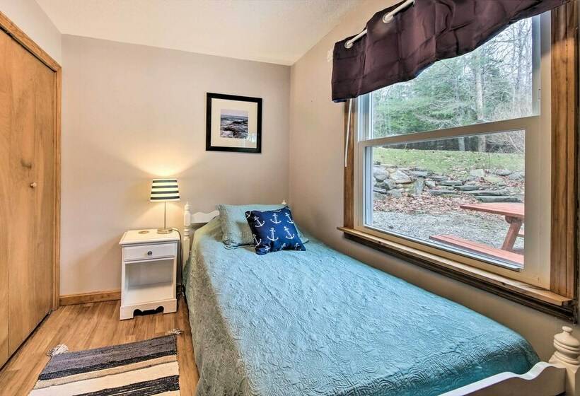 Lakefront Escape: Boat Dock, Grill, Fire Pit!