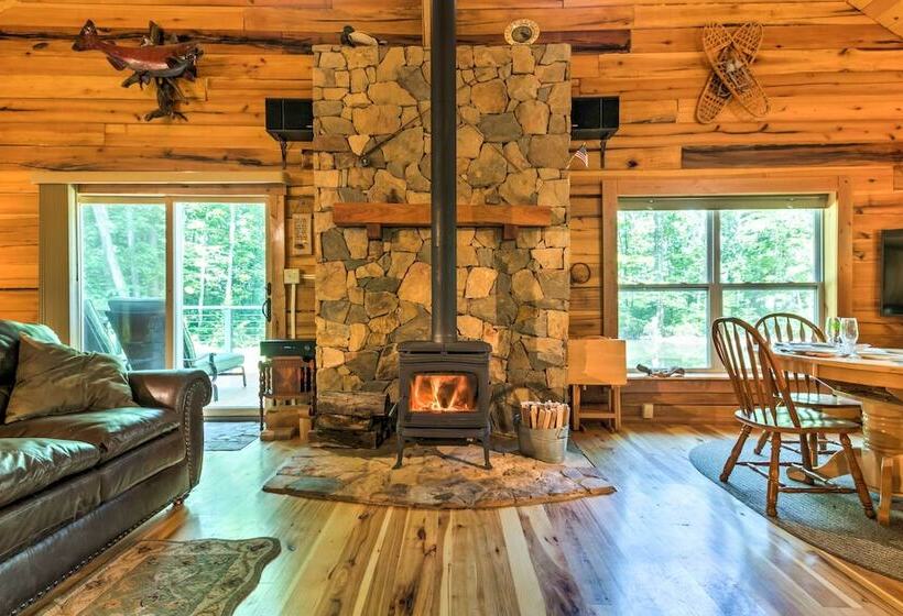 Lyndhurst Cabin On Farm W/ Pond & Stocked Stream!