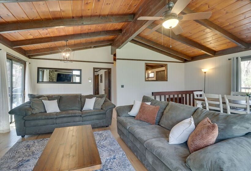 Mcgaheysville Vacation Rental: Yard & Fire Pit!