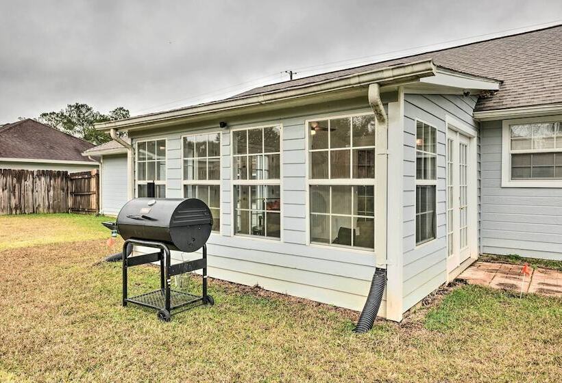 Ocean Springs Home W/ Sunroom ~ 5 Mi To Beach