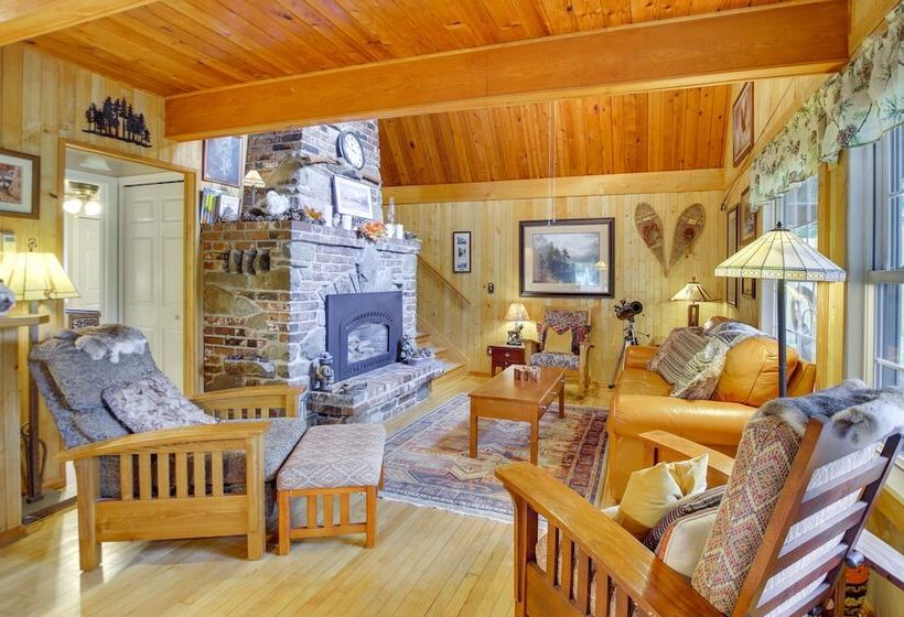 Owls Nest   Cozy Cabin W/ Hot Tub & Fireplace!