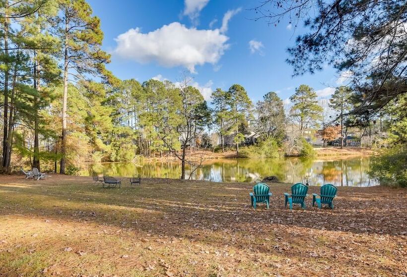 Peaceful Durham Retreat On Pond With Huge Deck!