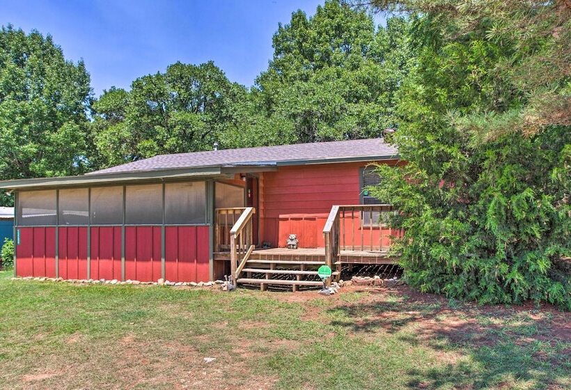 Pet Friendly Kingston Home W/ Boat Ramp Access!