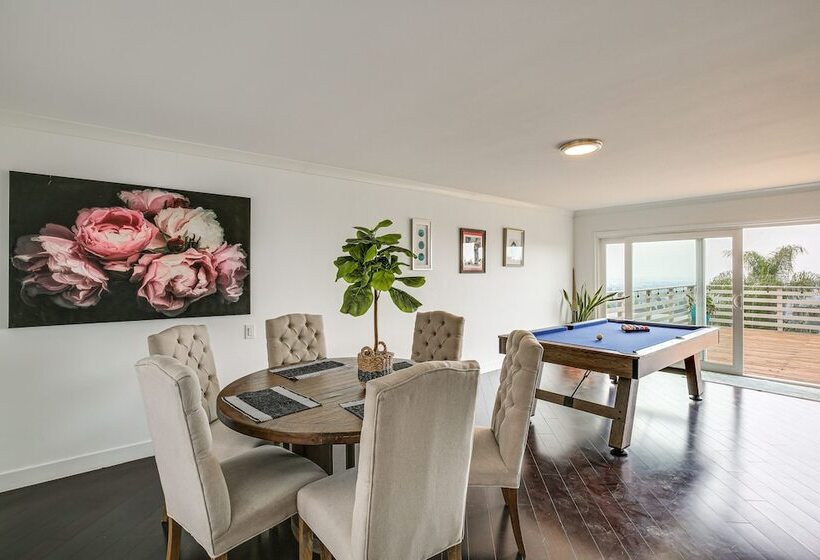 Bright Whittier Home W/ Pool Table + Spacious Deck
