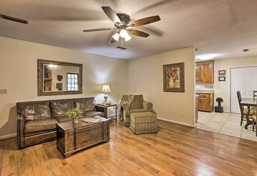 Quiet Dothan House With Fenced Yard + Fire Pit!