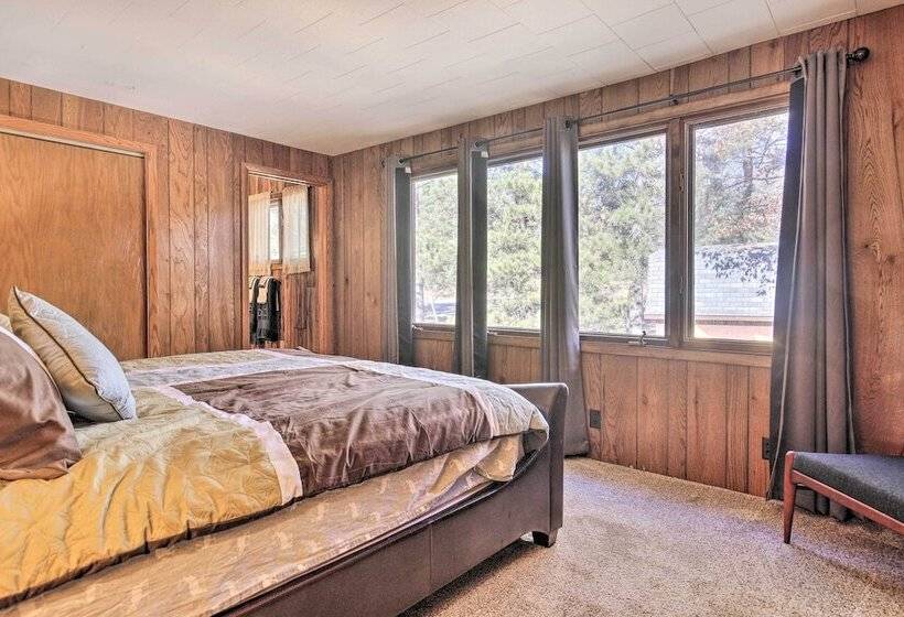 Retro Rhinelander Lake Retreat W/ Fire Pit!
