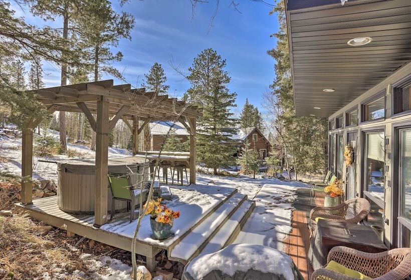 Scenic Lead Cabin: Steps To Terry Peak Ski Area!