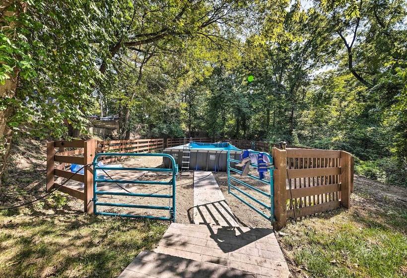Secluded Florissant Home W/ Private Hot Tub!