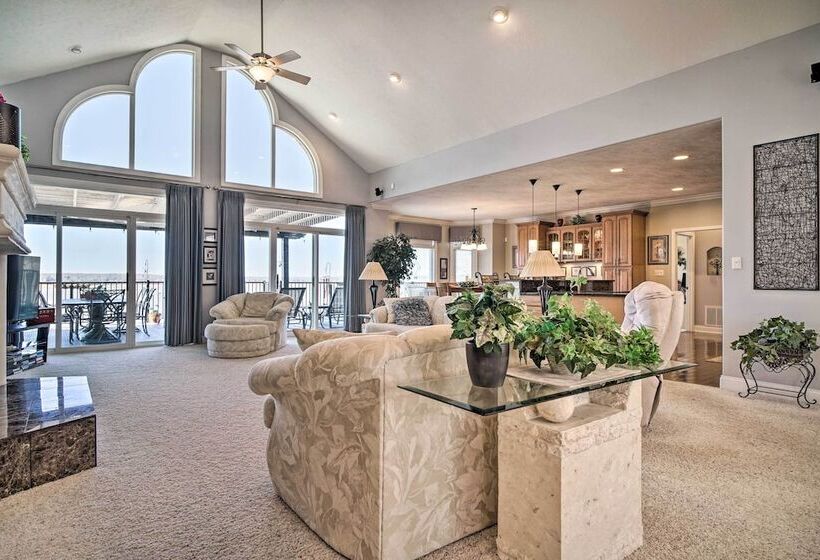 Spacious Baneberry Home W/ Lake Douglas Views!
