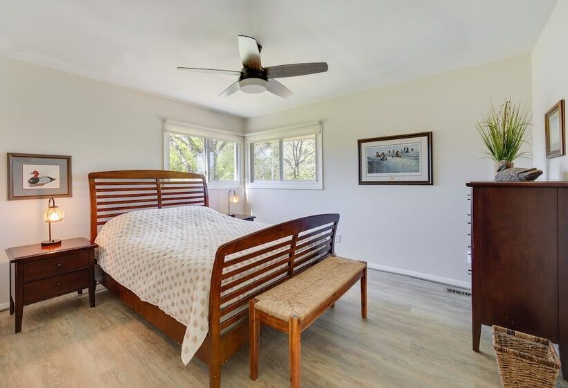 The View   Waterfront Lake Anna Home W/ Dock!