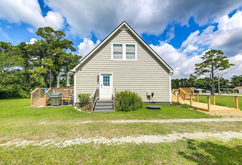 The Willowberry House  With Deck & Grill!