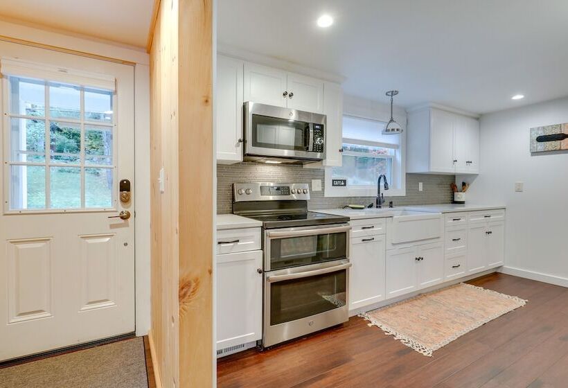 Waterfront Newbury Retreat W/ Grill & Dock!