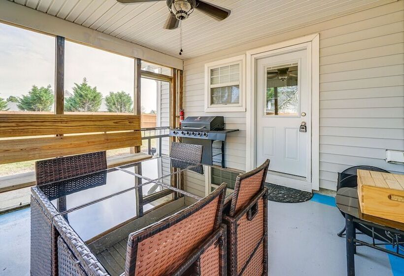 Wilmington Home ~ 7 Mi To Wrightsville Beach!