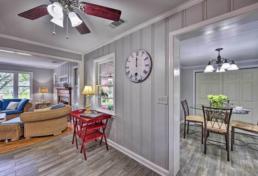 Beaufort Home W/porch, 4 Mi. From Downtown!
