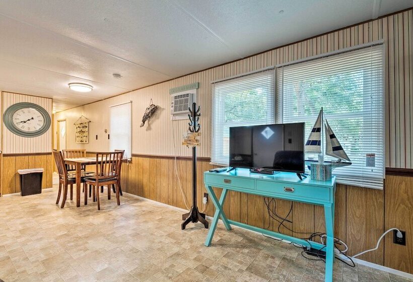 Cabin W/fire Pit, Walk To Steinhatchee River!