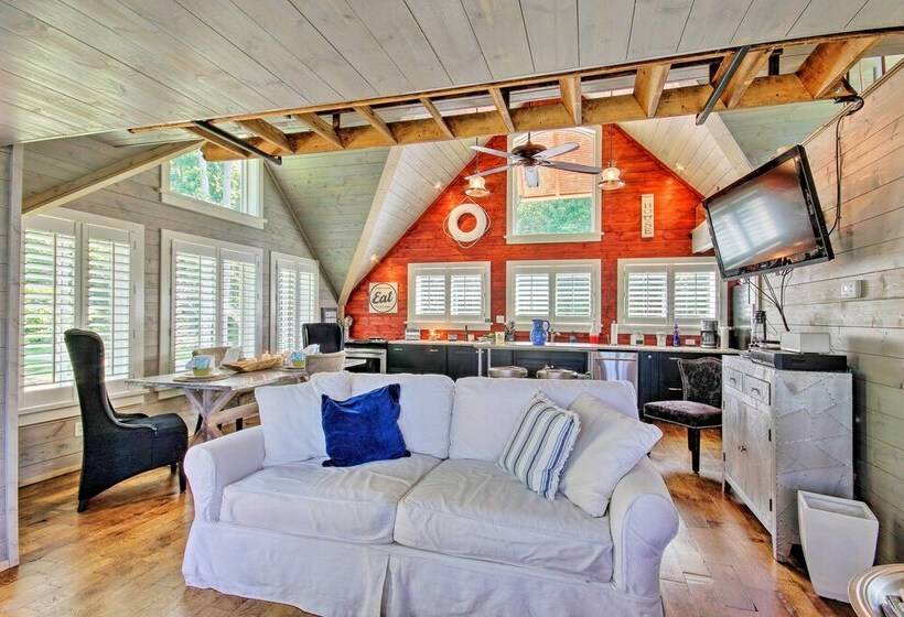 Camden Home On Lake Wateree W/ Boat Dock!