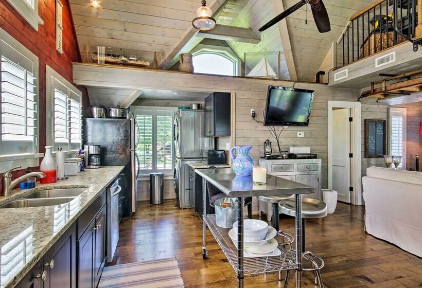 Camden Home On Lake Wateree W/ Boat Dock!