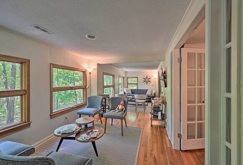 Chic House W/ Private Dock On Lake Hartwell!