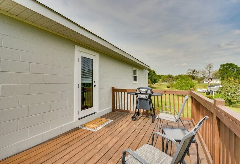 Cozy Fair Play Home W/ Deck 4 Mi To Lake Hartwell!