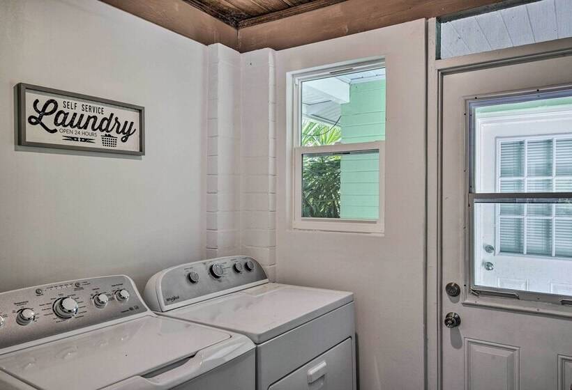 Daytona Beach Escape W/ Studio < 3 Mi To Beach!