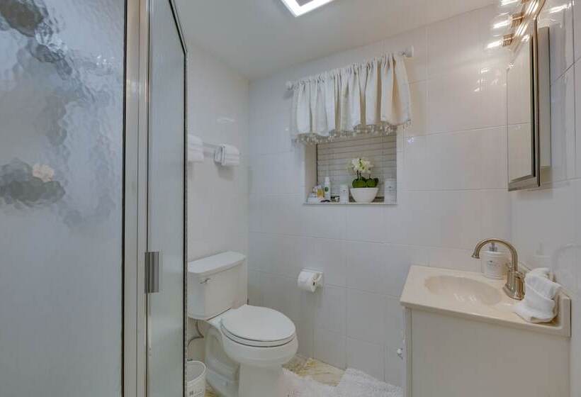 Dreams Of Paradise  Luxury Home W/ Pool!