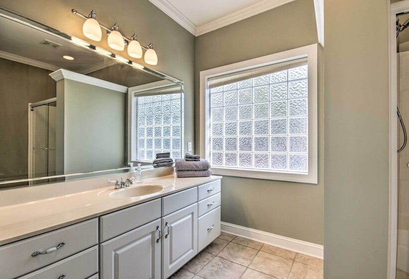 Dreamy Ridgeway Home W/ Grill On Lake Wateree!
