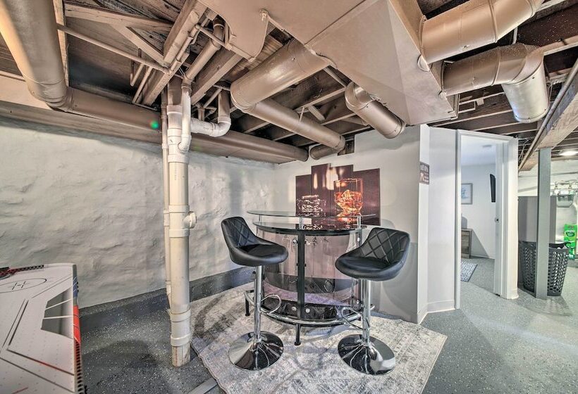 Family Friendly St Louis Home < 6 Mi To Dtwn!