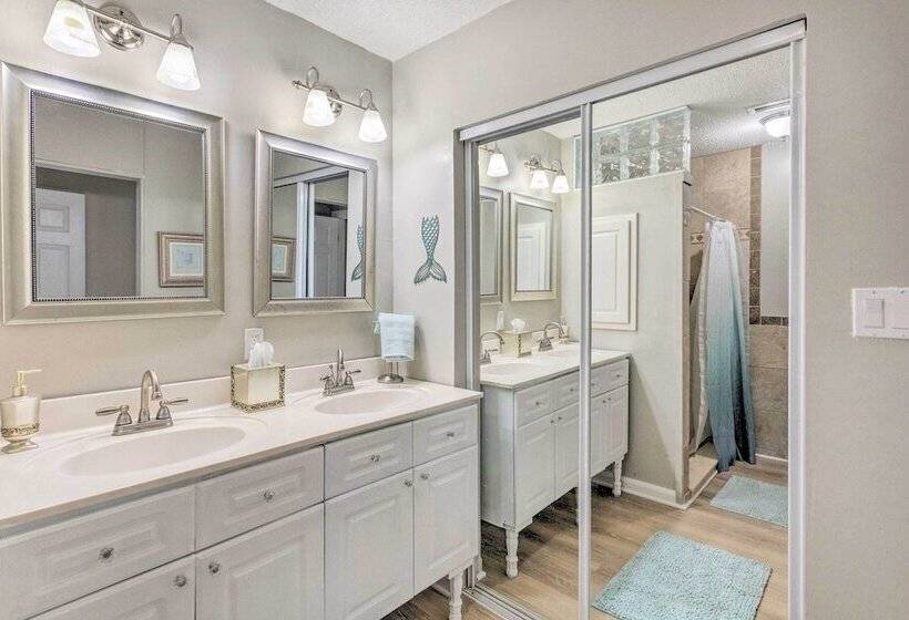 Family Home W/ Private Pool & Fenced Yard!