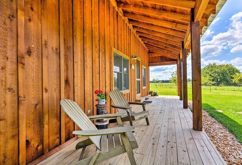 Greenfield Cabin W/ Screened In Porch & Fire Pit!
