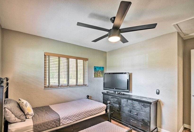 Deltona Lake House, Day Trip To Disney & Universal