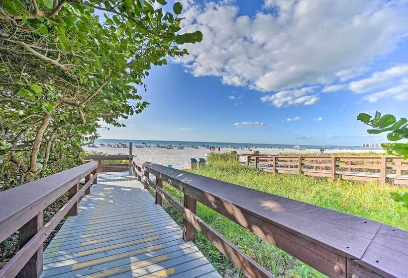 House W/ Heated Pool & Grill   Walk To Beach!