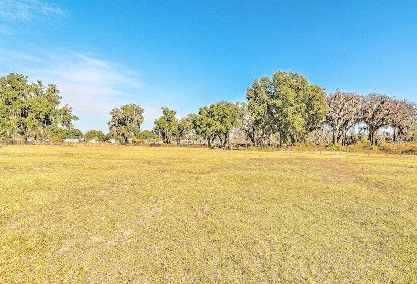 House W/ Wraparound Porch, 1/2 Mi To Lake!