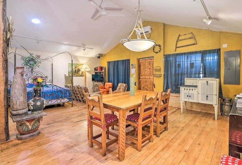 Idyllic Española Casita W/ Charcoal Grill