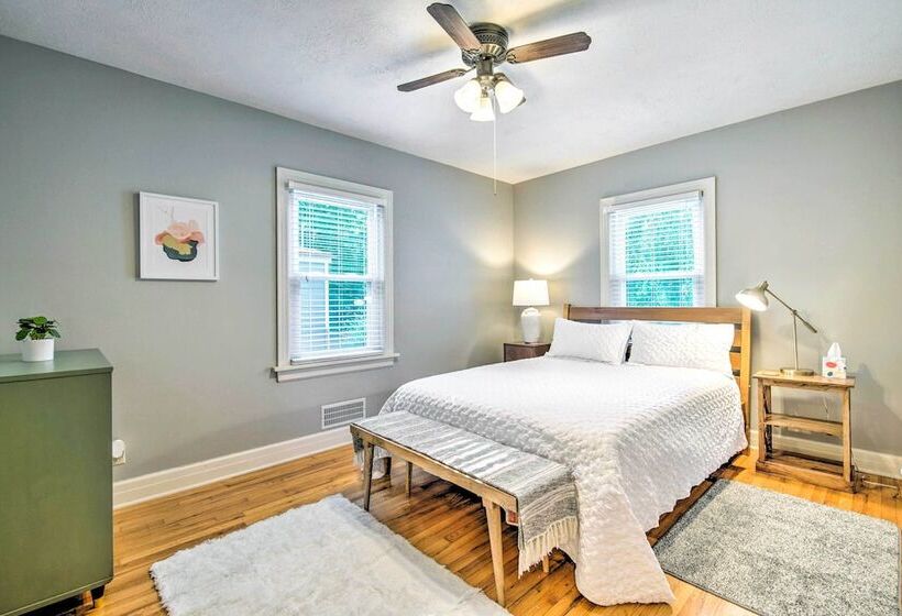Idyllic Springfield Haven W/ Screened Porch!