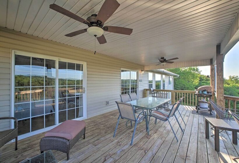 Kimberling City Home W/ Game Room & Lake Access