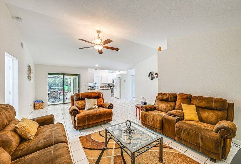 Lovely Naples Home: Backyard Oasis W/ Pool!