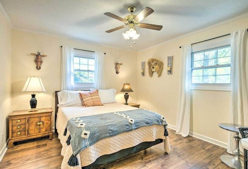 Lovely Taylors Home: 8 Mi To Dtwn Greenville!