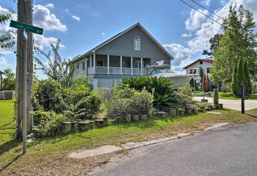 Luxurious Waterfront Home W/ Private Pier & Views!