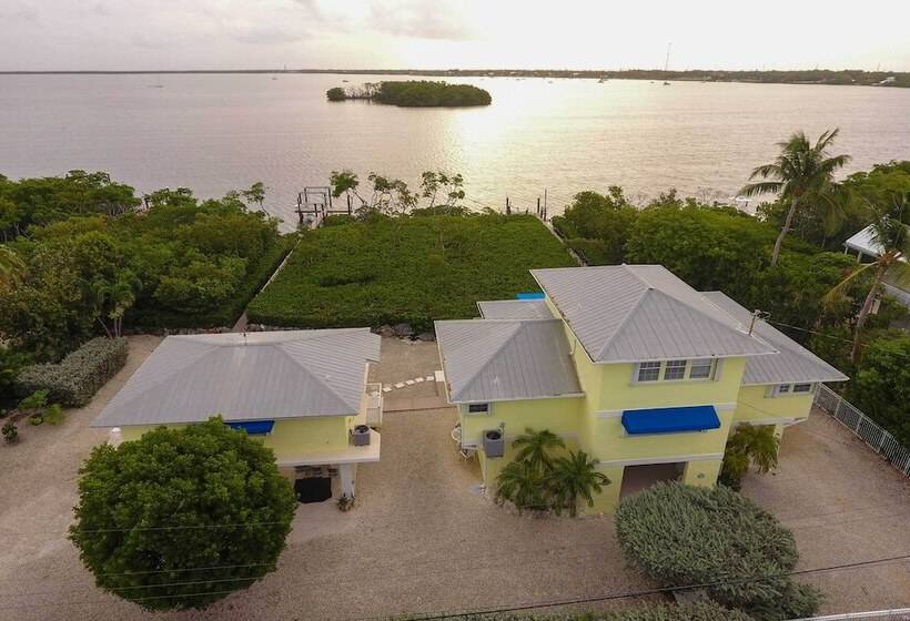 Luxury Key Largo Home W/ Guest House & Pool!